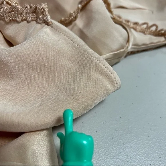 ๐ ARE YOU AM I Issi 100% Silk Mini Dress in Fawn - Picture 13 of 16